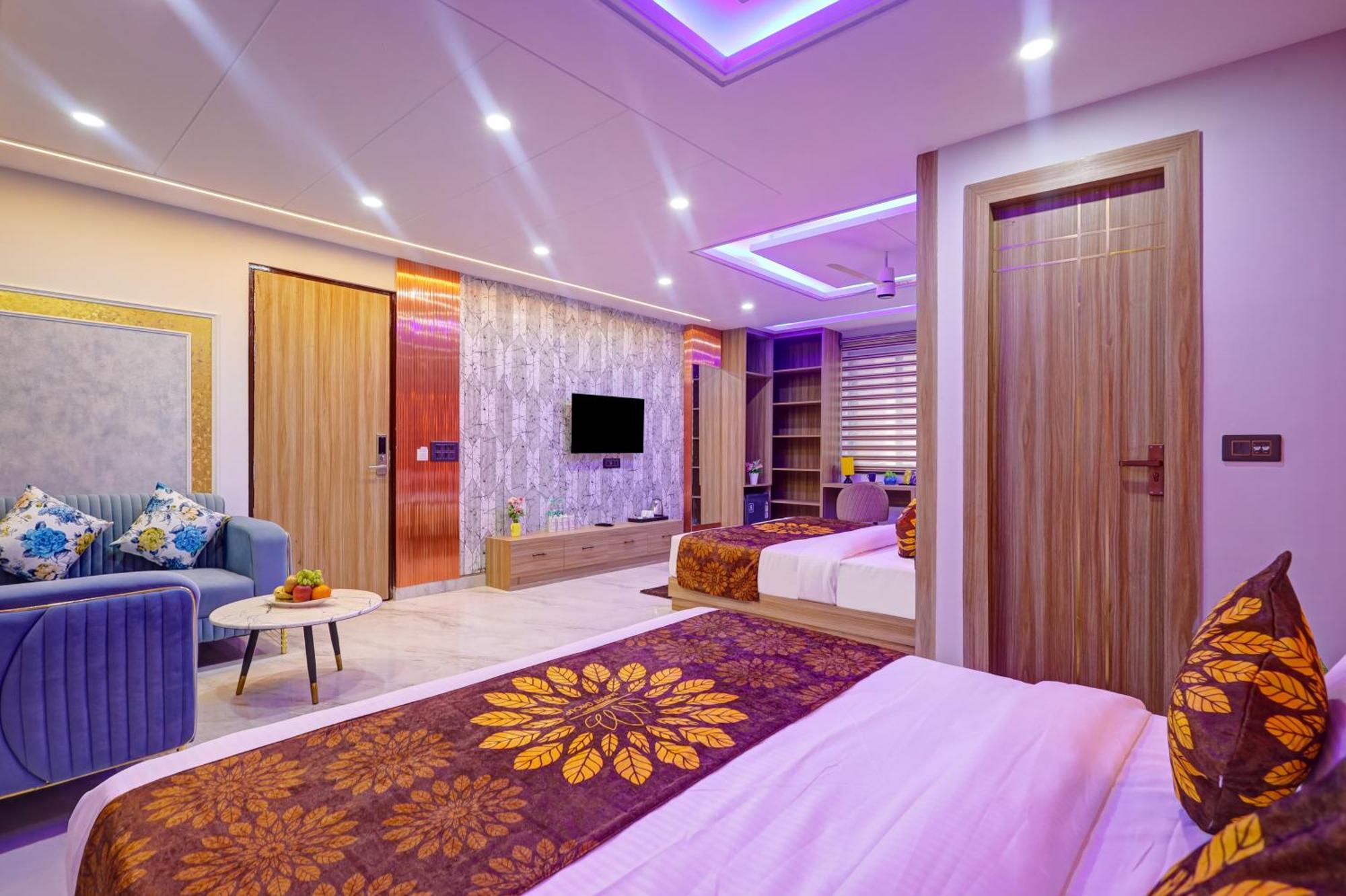 Hotel Armani Suites By Smart Group New Delhi Exterior photo